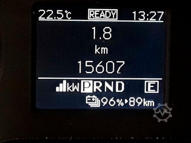 Panel van MERCEDES-BENZ eSprinter 312 DHL Regal KEP-Ausbau