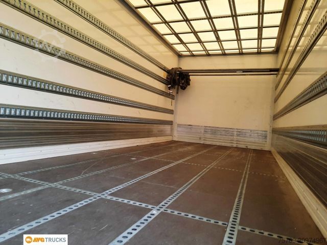 Box truck MERCEDES-BENZ 1824 L ACTROS Koffer 7,35 m mit Tür + LBW 2t