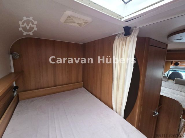 Semi-integrated camper DETHLEFFS Globe 4 - Hubbett - Stockbetten  - Klima