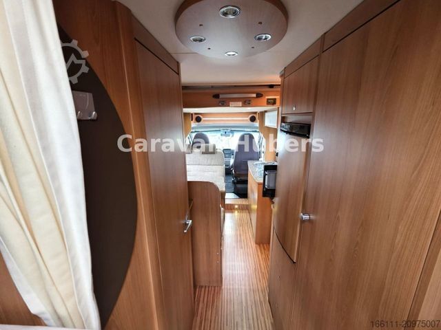 Semi-integrated camper DETHLEFFS Globe 4 - Hubbett - Stockbetten  - Klima