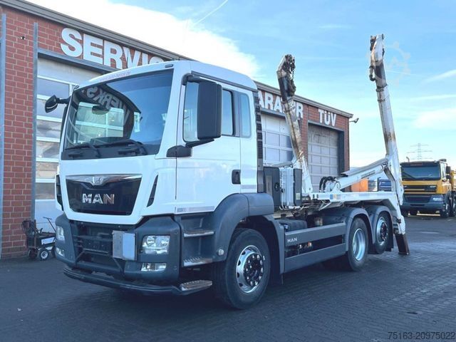 Skip truck MAN TG-S 26.440 BL 6x2 Absetzkipper Meiller Funk
