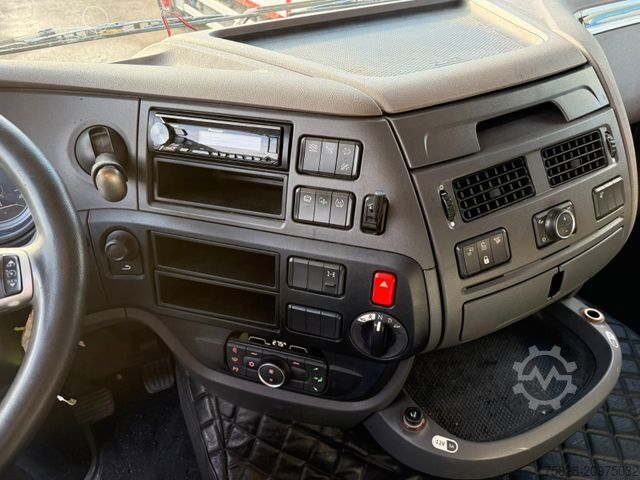 Standard tractor unit DAF XF450   SSC / Bycool