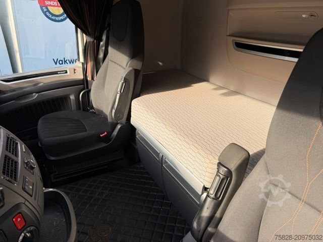 Standard tractor unit DAF XF450   SSC / Bycool