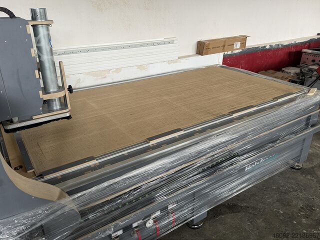 CNC wood portal milling machine Bessler Speed 2513