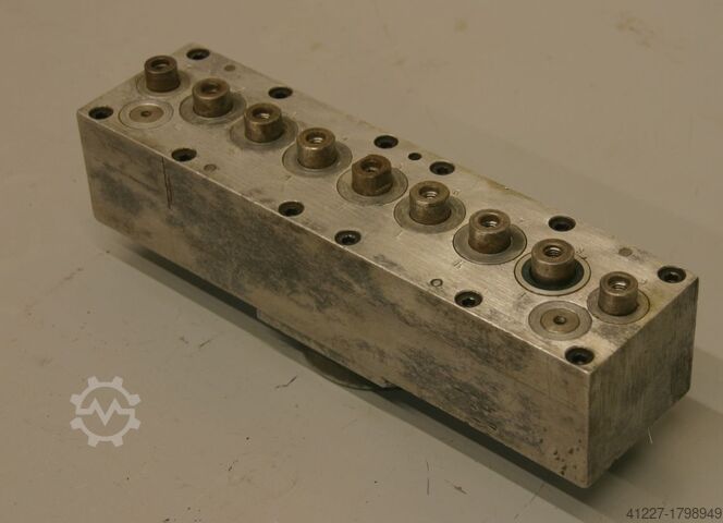 Multi-spindle head 9 drills Nottmeyer 32 Lochabstand