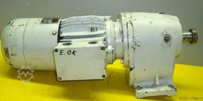 Geared motor 0.55 kW 62 rpm SSB DFG-10-0410.204.42-B3