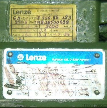 Geared motor 1.1 kW 320 rpm Lenze 43.550.64026