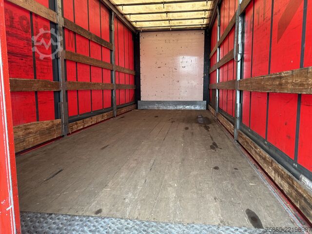 Curtain sided DAF CF 370 FA / 802 dkm / Curtainside / Loadlift / ...
