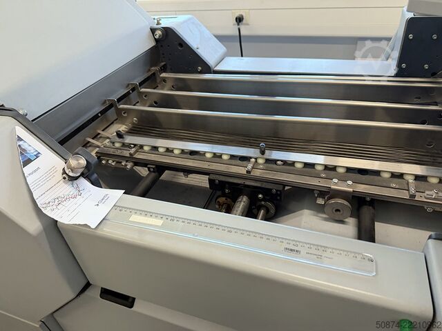 Folding machine HORIZON CROSSFOLDER AFC-566F - 2016 HORIZON CROSSFOLDER AFC-566F - 2016