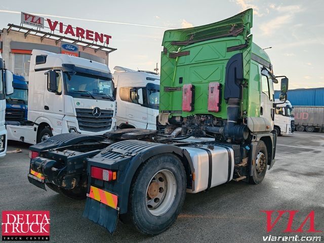 Standard tractor unit FORD 1848T