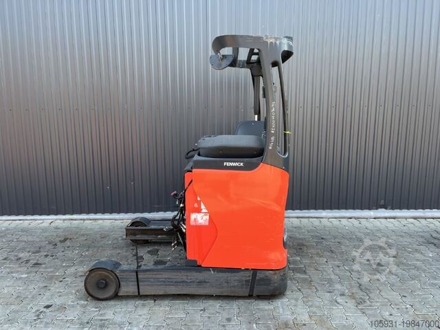 Reach Truck Linde R14HD-01