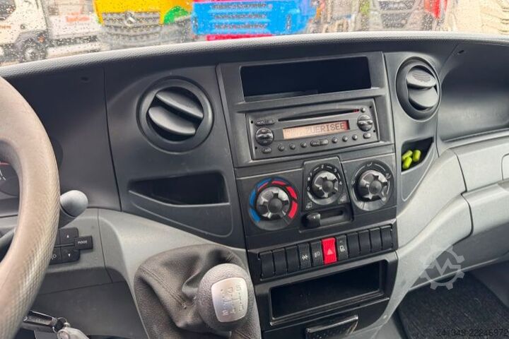 Van IVECO Daily 35C12