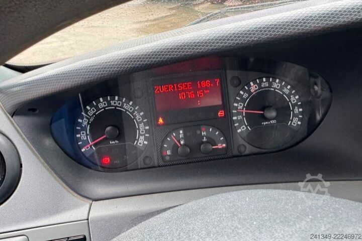 Van IVECO Daily 35C12