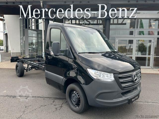 Fahrgestell mit Fahrerhaus Mercedes-Benz Sprinter 311 CDI 4325 Fahrgestell