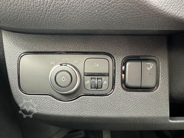 Fahrgestell mit Fahrerhaus Mercedes-Benz Sprinter 311 CDI 4325 Fahrgestell
