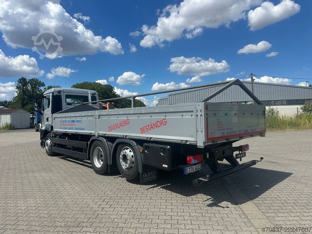 LKW mit Pritsche (offen) MAN TGS 26.330 / 6x2-4 / Stahltransporte / Lift Lenk