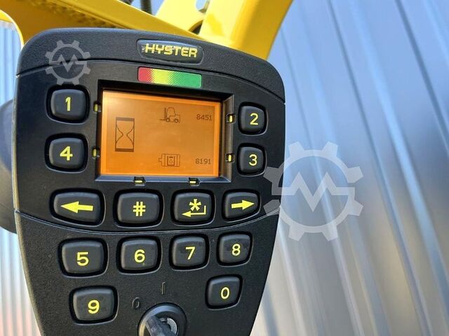 Elektro 4 Rad-Stapler Hyster J1.8XN