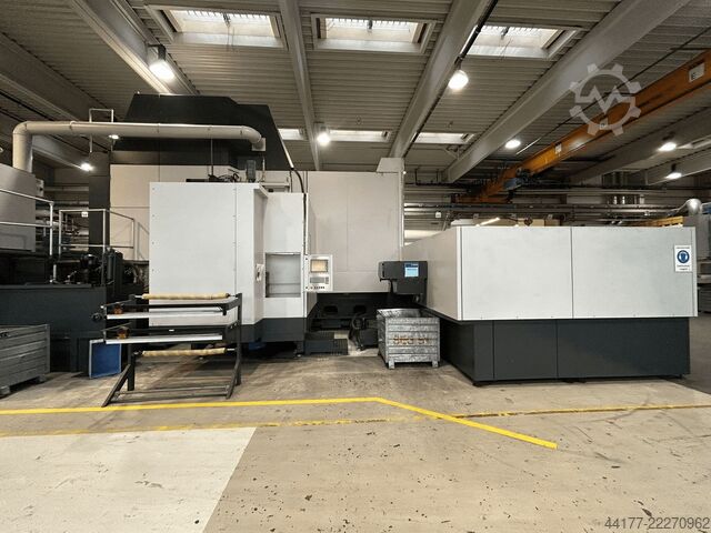 Universal Bearbeitungszentrum DMG MORI DMC 340 U