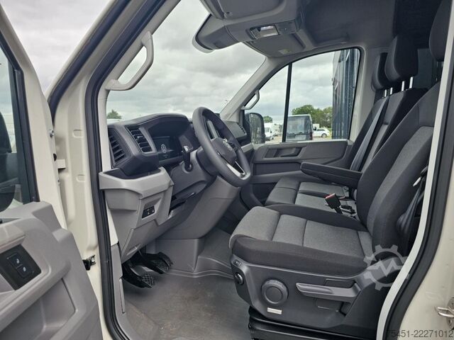 High top van VW Crafter 35 Kasten Plus 7 Sitze MR ERGO LED KAMERA