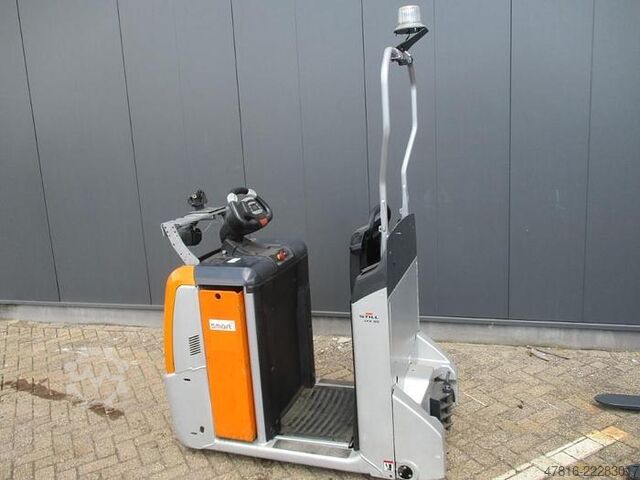 Zugmaschine STILL LT X50