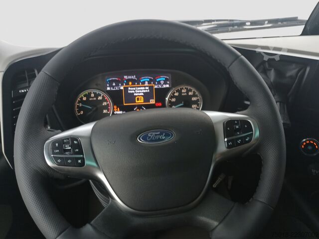 Standard tractor unit FORD F MAX 500
