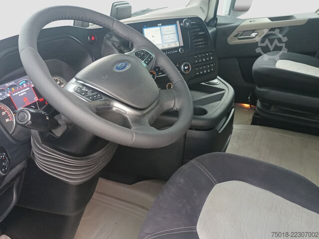 Standard tractor unit FORD F MAX 500