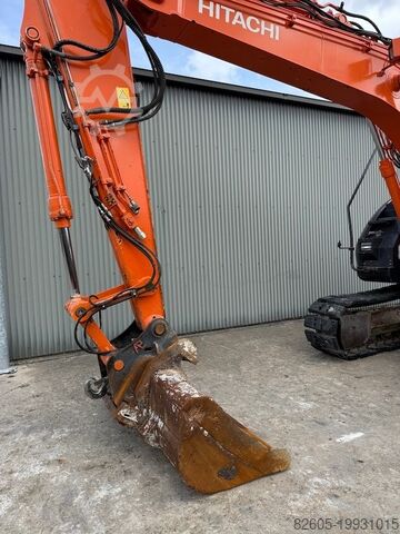 Crawler excavator Hitachi ZX 135 US-5B