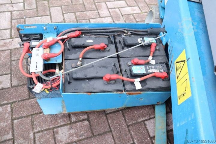 Scherenhebebühne Genie GS1932 Electric, Working Height 7.8 m, 227kg Capac