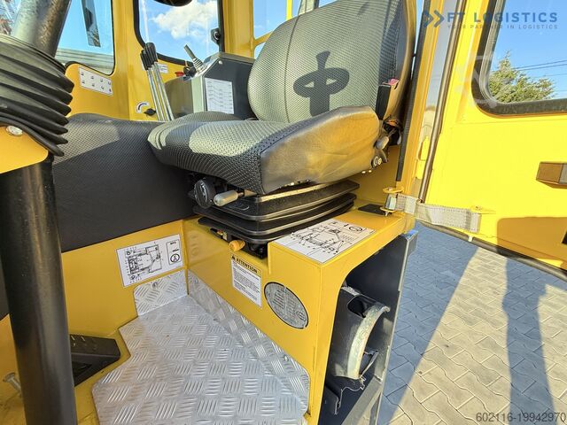 Four-way forklift Combilift C3000 GAS TRIPLEX 7600MM FREE-LIFT
