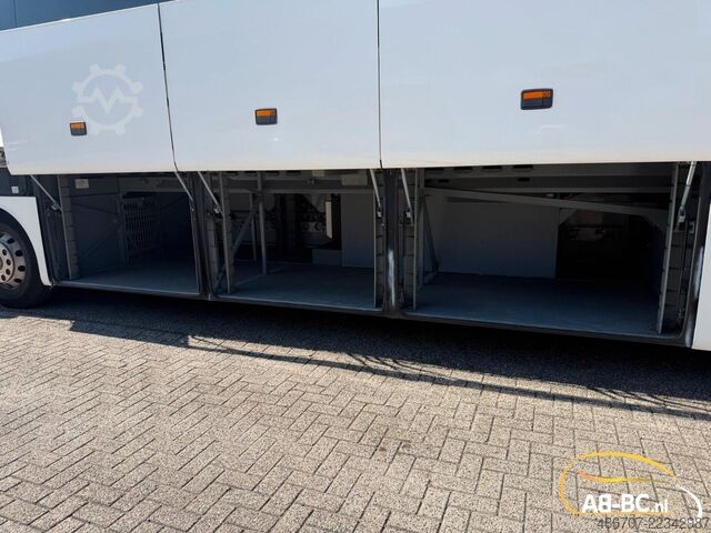 Motor coach MERCEDES-BENZ Tourismo RHD-M, 57 Sitze