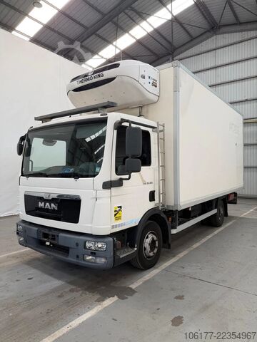 Refrigerated/frozen transport MAN TGL 10.180 Hangend Vlees / Railles de Viande / ...