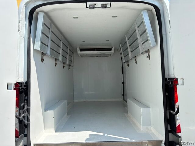 Isolierter Kühltransporter Ford Transit