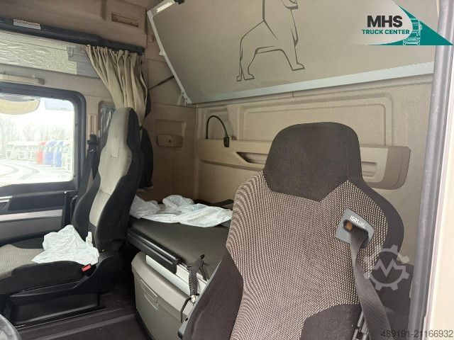 Volume tractor unit MAN TGX 18.500 4X2 LLS-U