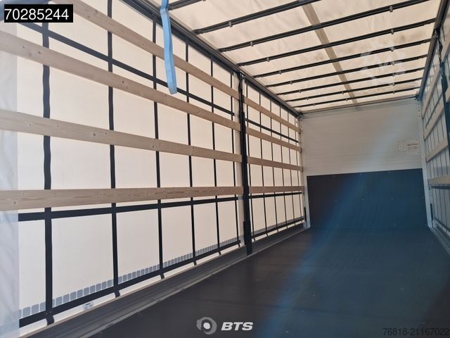 LKW mit Pritsche & Plane DAF XB 290 4X2 FA VDC 16t - Curtainsider Junge