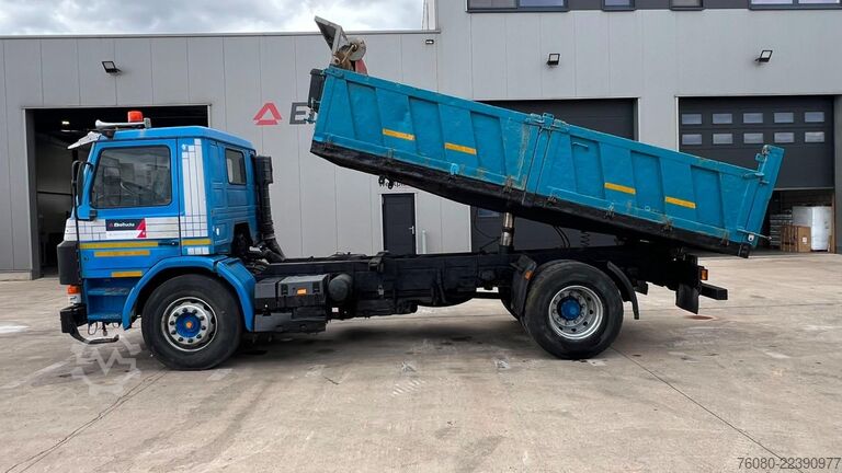 3-Seiten-Kipper Scania 93 - 220 (MANUAL PUMP / POMPE MANUELLE / MANUAL...