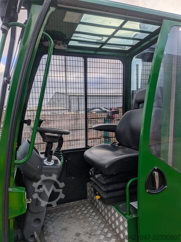 4-way forklift Combilift C6000