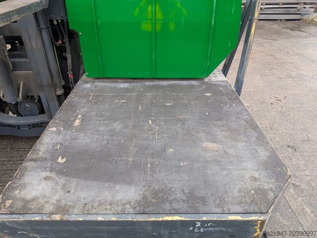4-way forklift Combilift C6000