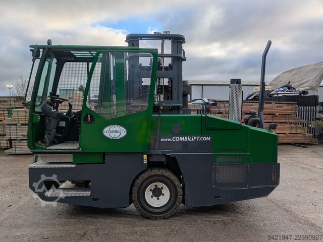 4-way forklift Combilift C6000