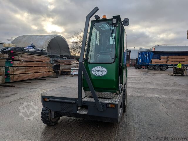4-way forklift Combilift C6000