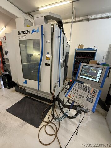 5-Achs-Universal-Bearbeitungszentrum MIKRON UCP 600