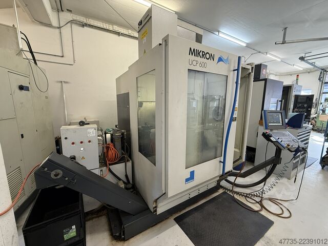 5-Achs-Universal-Bearbeitungszentrum MIKRON UCP 600