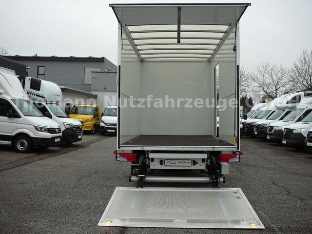 Transporter mit Koffer MAN TGE 3.180  Koffer BÄR LBW Ultralight