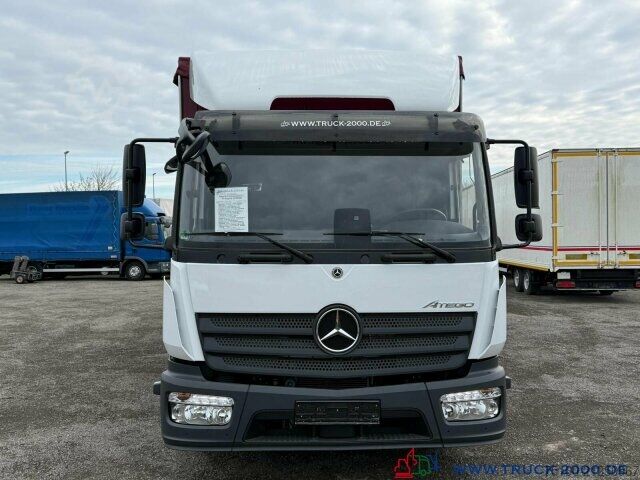 Transporter mit Pritsche & Plane Mercedes-Benz Atego 818 Schiebeplane L.- R. Original 24.500KM