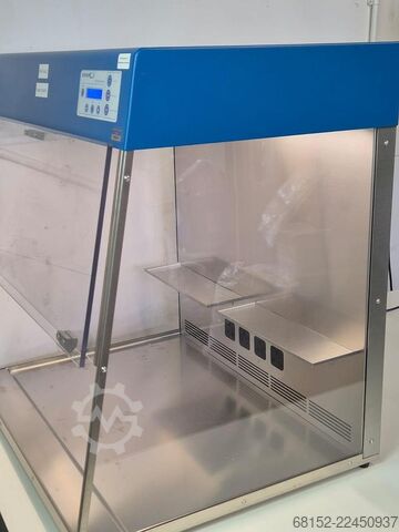 VWR PCR 732-2541 Workstation VWR PCR 732-2541