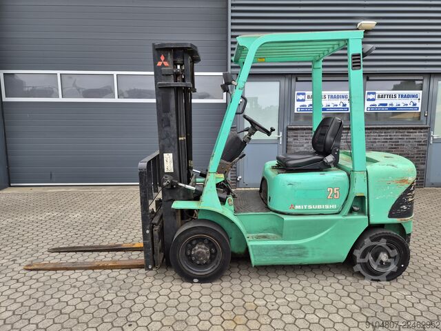 Gabelstapler Mitsubishi FD25K, 2.5ton, S4S Diesel Engine