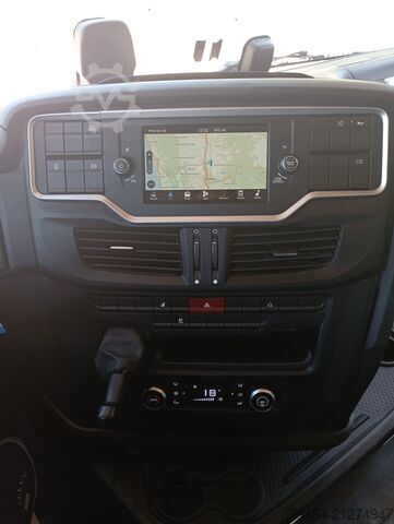 Standard tractor unit Iveco S-WAY 570 euro 6-E uff. ITALIA Full pn.