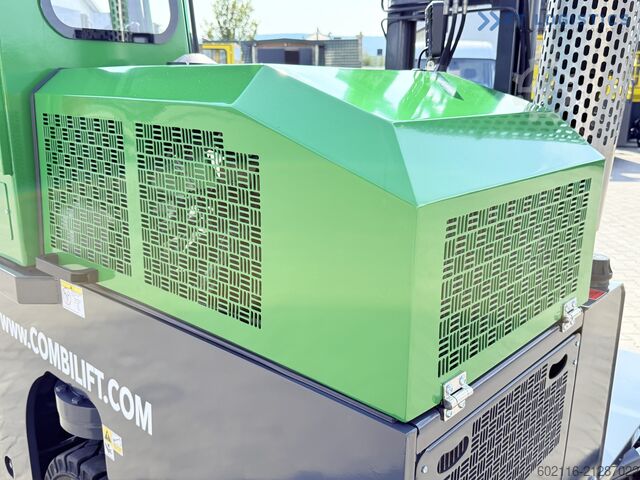 Vierwegestapler Combilift C2500 TRIPLEX 4900 Width: 1900 mm GAS