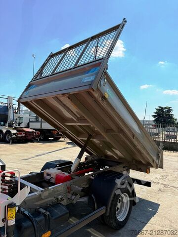 Kipper LKW IVECO DAILY 35C12