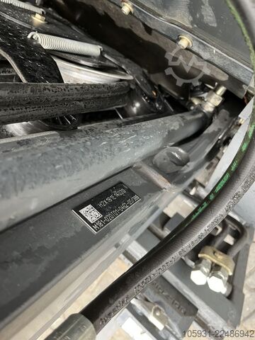 Electric 3-wheel forklift Linde E16-02