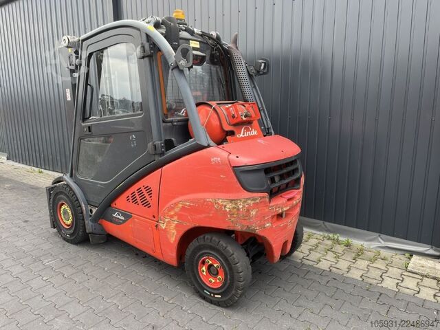 Treibgasstapler Linde H35T-02